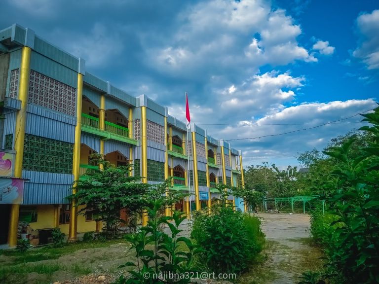 Maukuliah Institut Agama Islam Al Hikmah Tuban